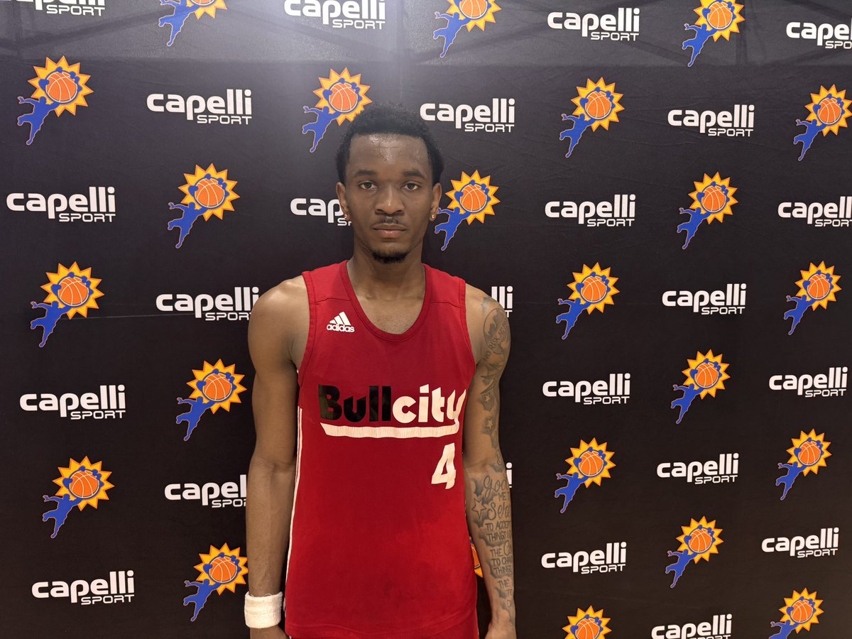 BIG SH🏀TS tweet media