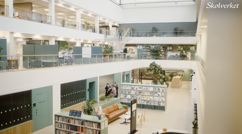 Negativet tweet media