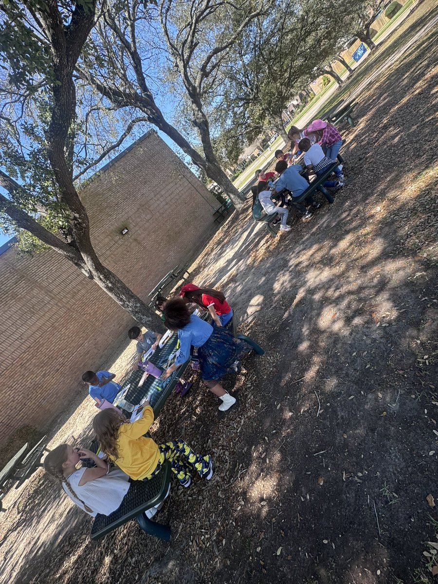 Mrs. Subda 🍎 tweet media