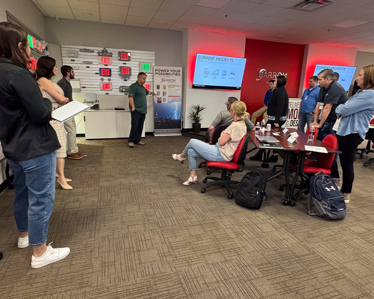 Barron Lighting tweet media