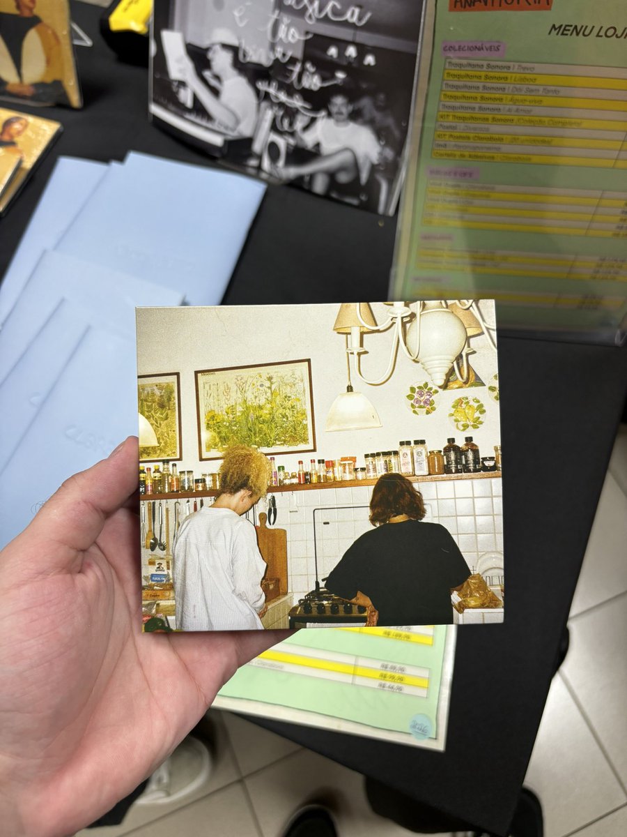 oanavitlovers's tweet photo. CD Claraboia 💽 https://t.co/0cSgtaXmqo