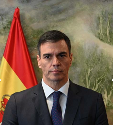 Mercedes tweet media