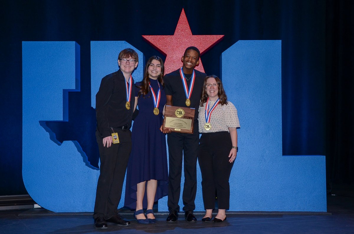 uiltexas's tweet photo. Congratulations to the state championship films in the 𝙉𝙖𝙧𝙧𝙖𝙩𝙞𝙫𝙚 category! 🎬🏆✨

1A-3A: Him in Black: The Investigation - Vernon HS
4A: La Lechuza - Cuero HS
5A: The Literary Adventures of Dylan & Cam - Frisco Emerson HS
6A: Noodle - El Paso Montwood HS

Results ➡️ https://t.co/533w10htew
