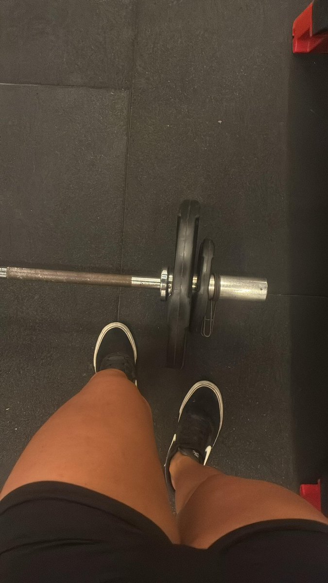 Mistress Ellatrix tweet media