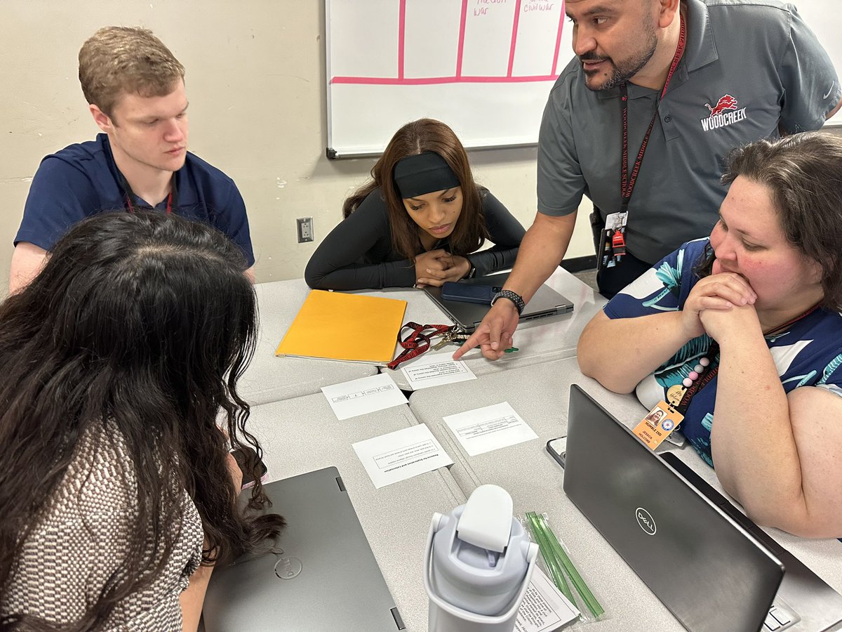 Hannah Russell tweet media