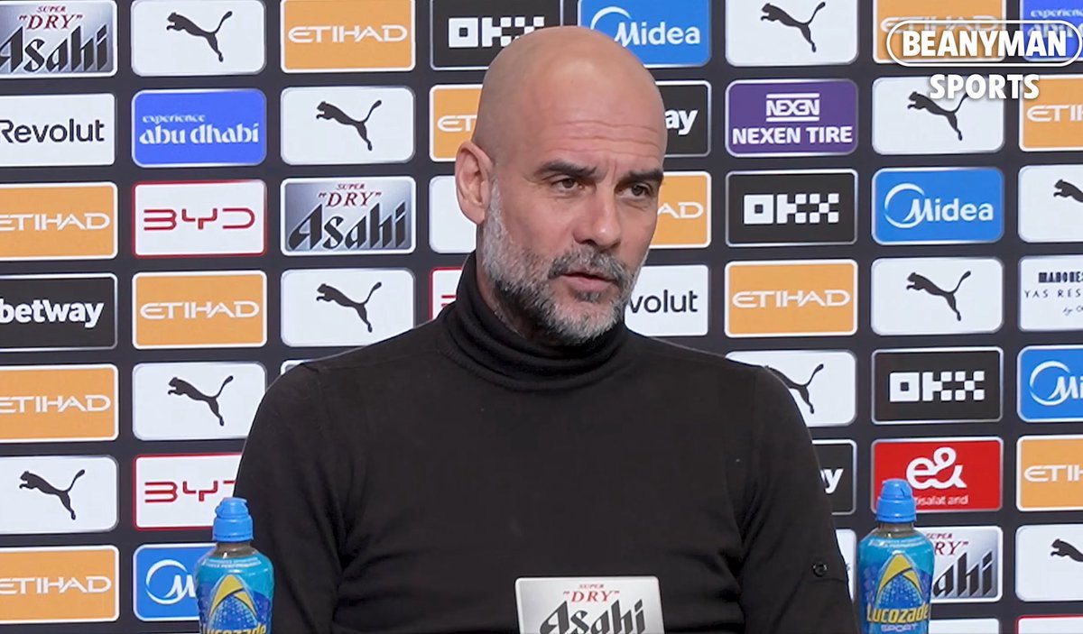 بيب غوارديولا.. درس في الاحترام والاحترافية 🌙⚽
​عندما سُئل بيب عن كيفية تعامله مع النجوم المسلمين في شهر رمضان، جاء رده ليلجم كل المشككين ويؤكد لماذا السيتي هو "العائلة الأكبر" في أوروبا:
​🗣️ بيب غوارديولا:
​"إنهم يقومون بأداء عبادات دينهم، ولدينا أخصائي تغذية يساعدهم في ذلك.