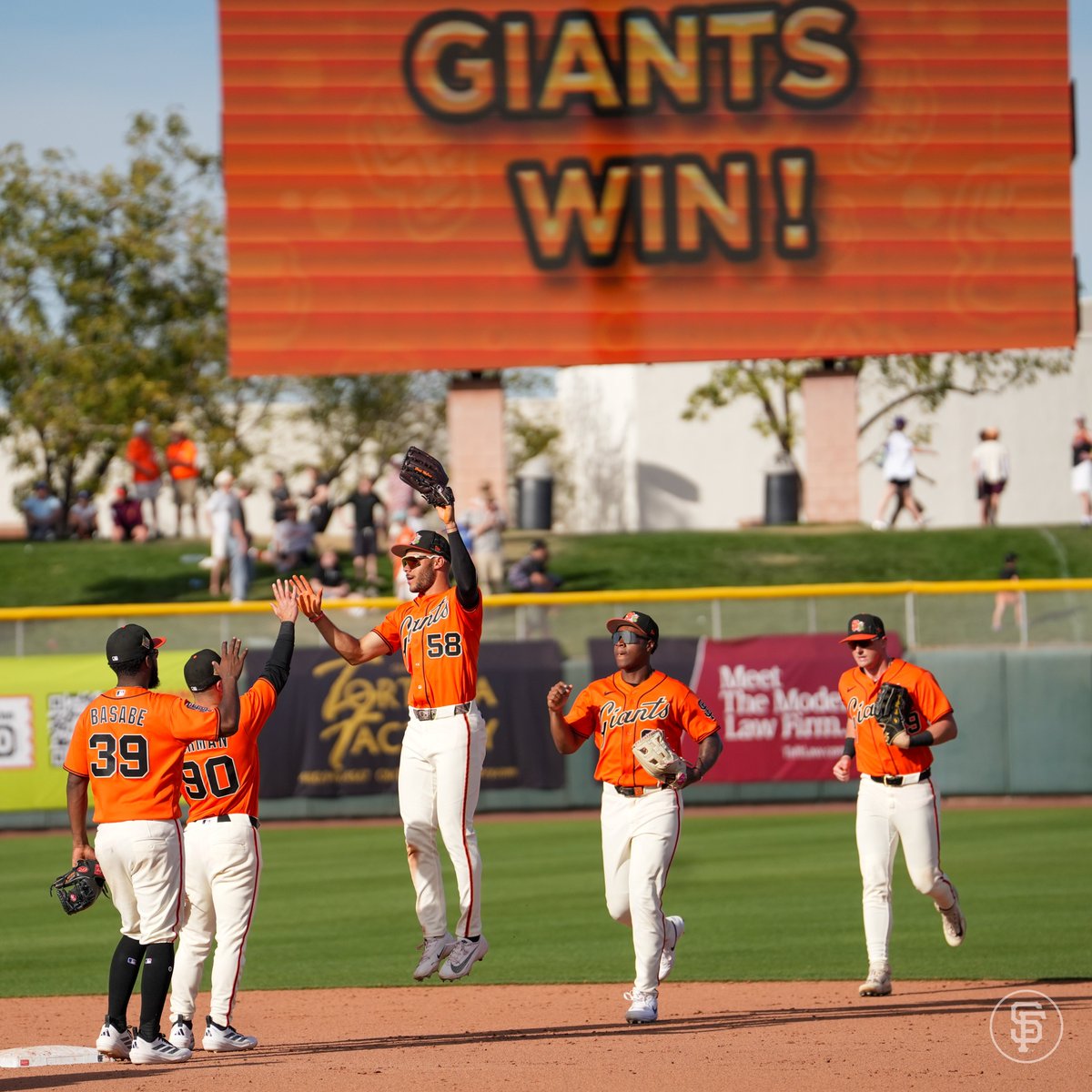 High fives all around 🖐
