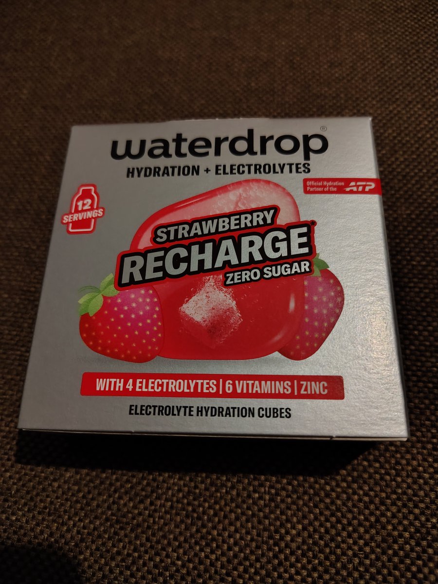 arrispy's tweet image. Nie są złe, ale z nowej linii najsłabsze #waterdrop #drink