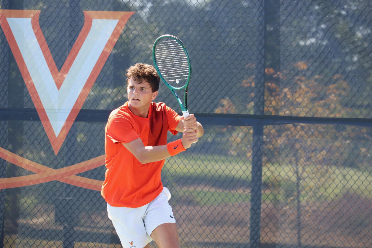 Parsa Bombs 💣 tweet media