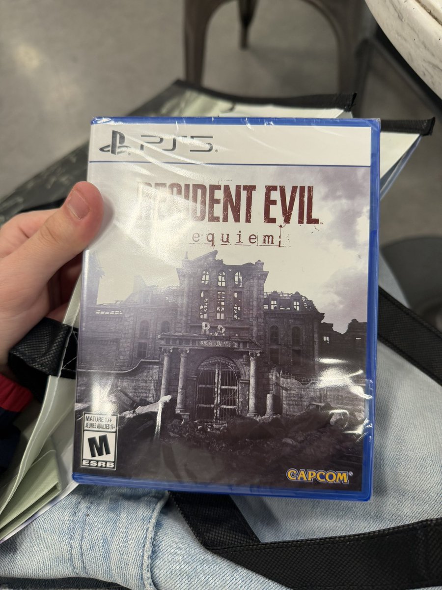 NateB0i6's tweet photo. Requiem secured #ResidentEvilRequiem https://t.co/W7WOQ1Pesp