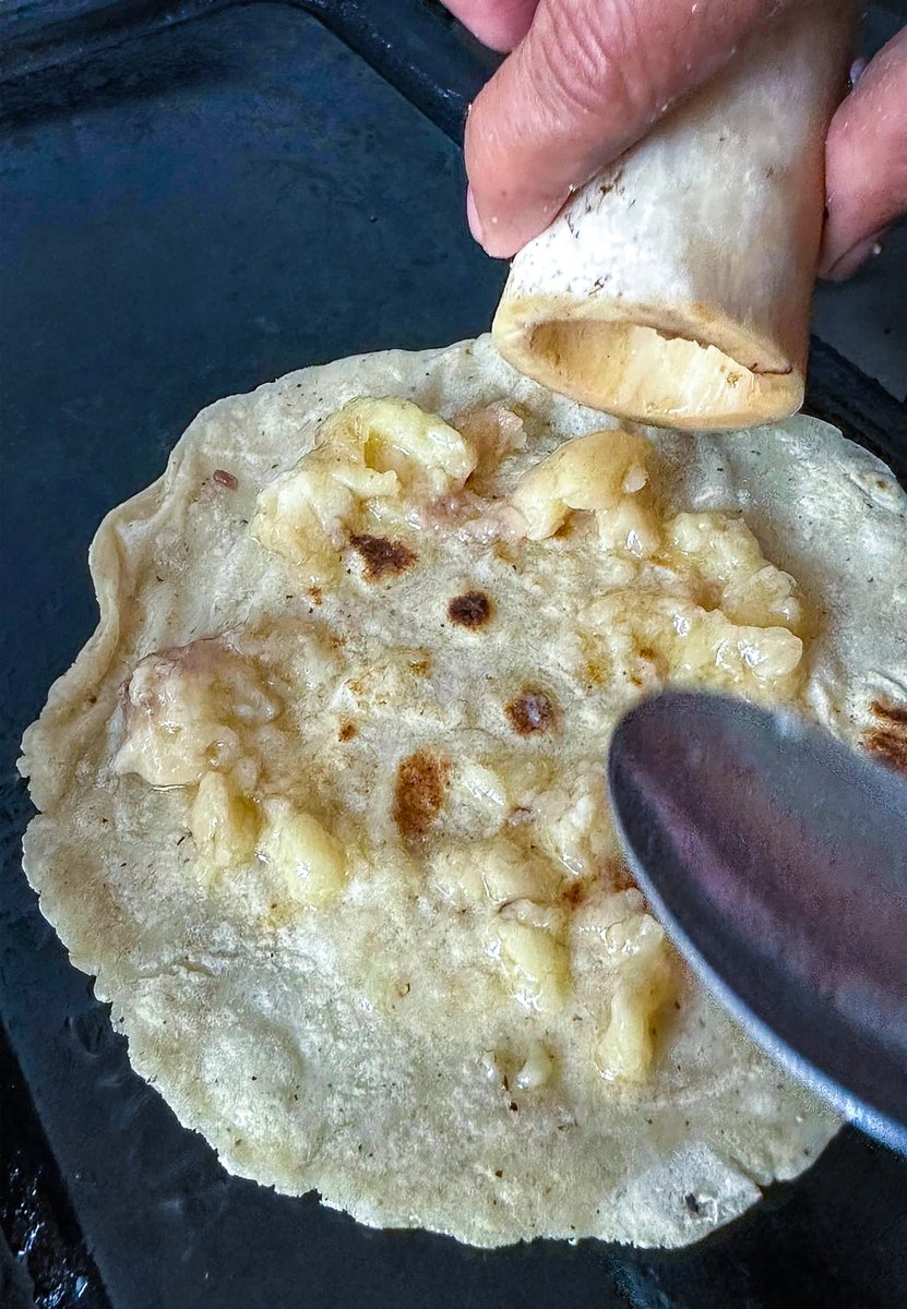 love_veracruz_'s tweet photo. Me encantan los taquitos de tuetano con tortillas a mano. #Veracruz te quiero.🤗😍😋 https://t.co/PXA6pnIjtI