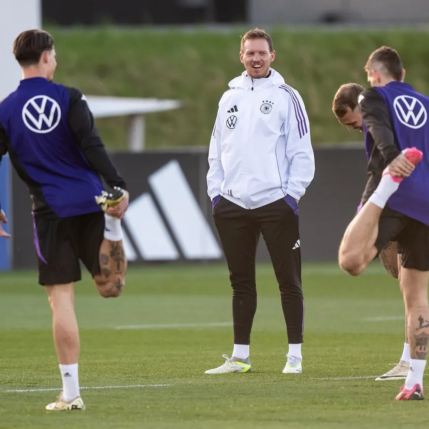 Gastón Martínez murió por nuestros pecados tweet media