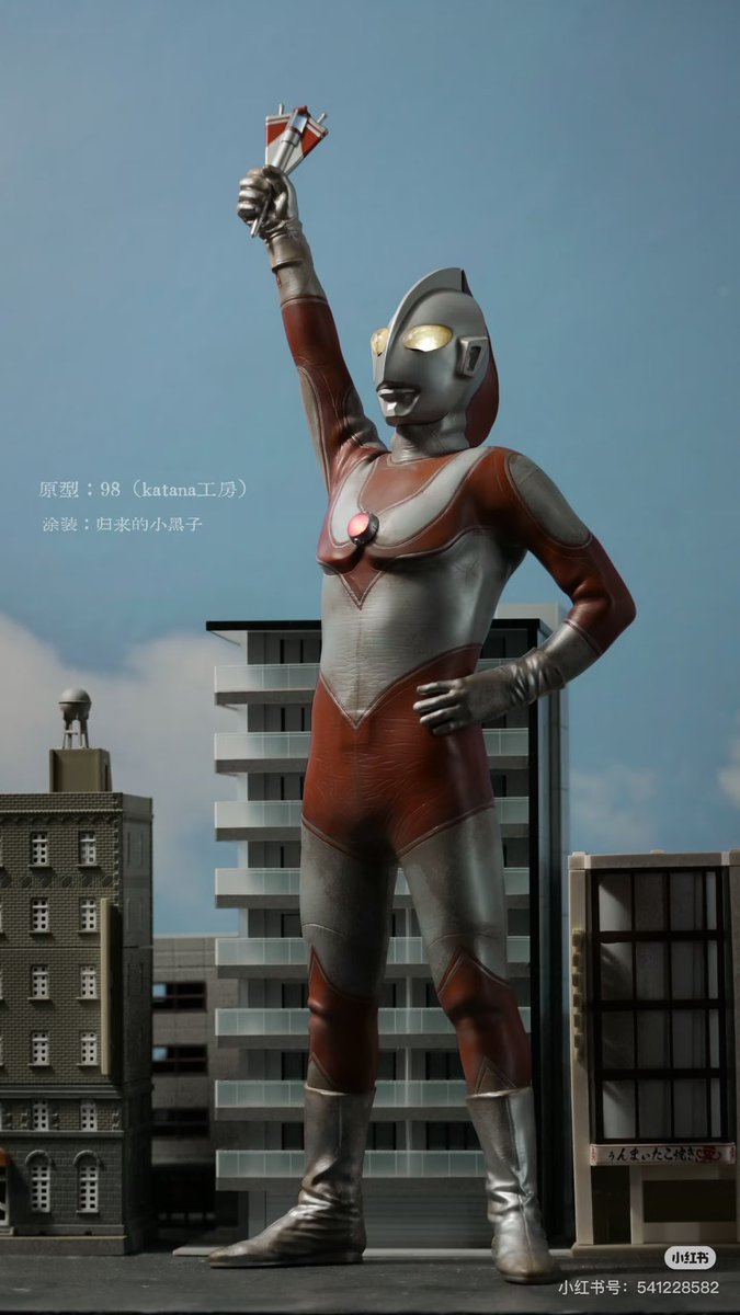 非常に美しい塗装です。Katanaスタジオの第一作『正義の雷鳴』は、非常