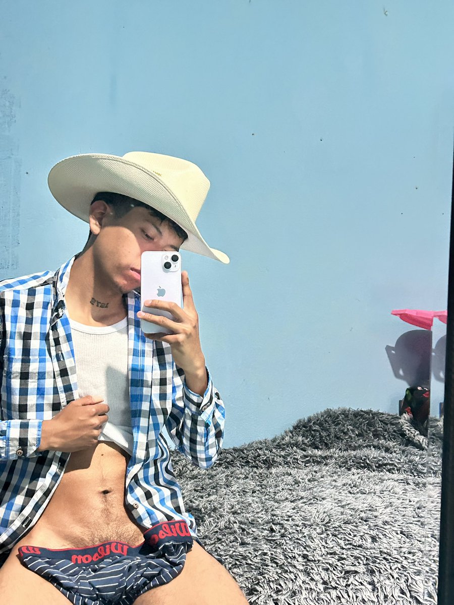 leonardo15362's tweet photo. 🤠 https://t.co/llfy8xTj9q