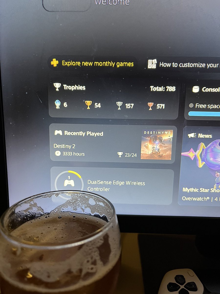 3333 horas de Destiny 2 <a href="/Bungie/">Bungie</a> <a href="/DestinyTheGame/">Destiny 2</a>