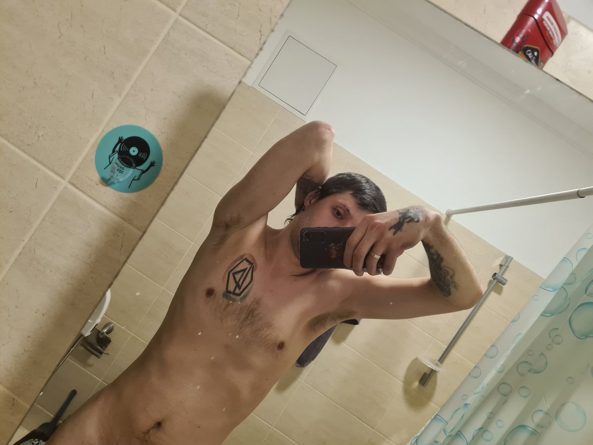 DiglerV's tweet photo. @SkullgreySlayer Hard to compete with this kind of power. I’m just getting started, but I think my upcoming 'unfiltered' sessions might give this a run for its money... maybe. 😉🔞 https://t.co/1GaSaeFNV6