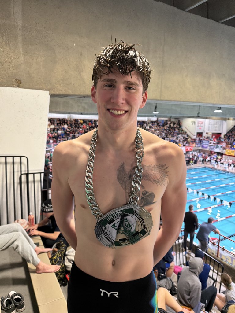 Lake Catholic Swimming & Diving tweet media