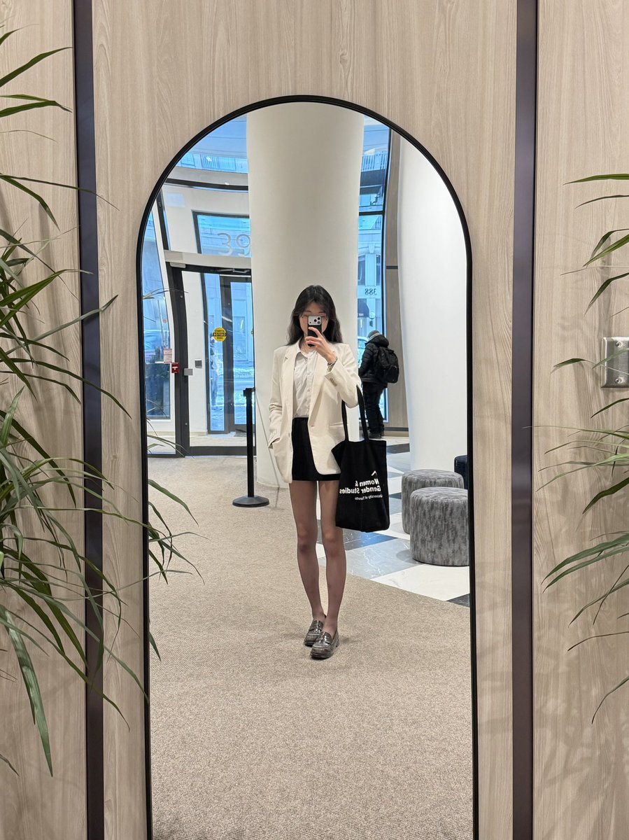 amber ଳ tweet media