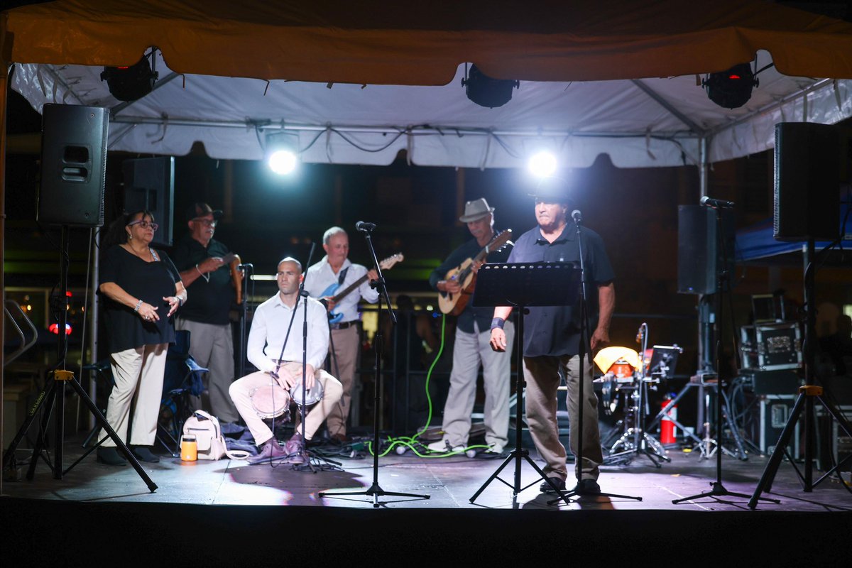 Noche en mi Plaza |  #HOY llega a nuestra plaza pública de Camuy para celebrar una noche al son del tributo a Germán Rosario. ¡Te esperamos! #Camuy 🎶🪇🪕