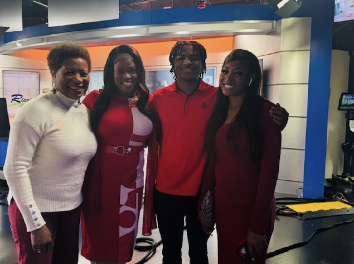 Dr. India White tweet media