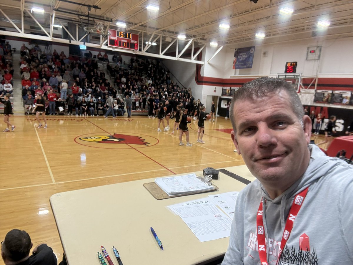 tony_chapman76's tweet photo. ON THE STAGE in Harlan County. 

Some games should be in Lincoln tonight and this may be one. 

No. 4 @almacardinals (25-1) faces No. 8 Centura (23-3). 

It’s gonna be FULL. 

No Ella tonight. The Vikings are PRACTICING. What a joy to be doing that this weekend. 

#nebpreps https://t.co/y2GBnw2HjL