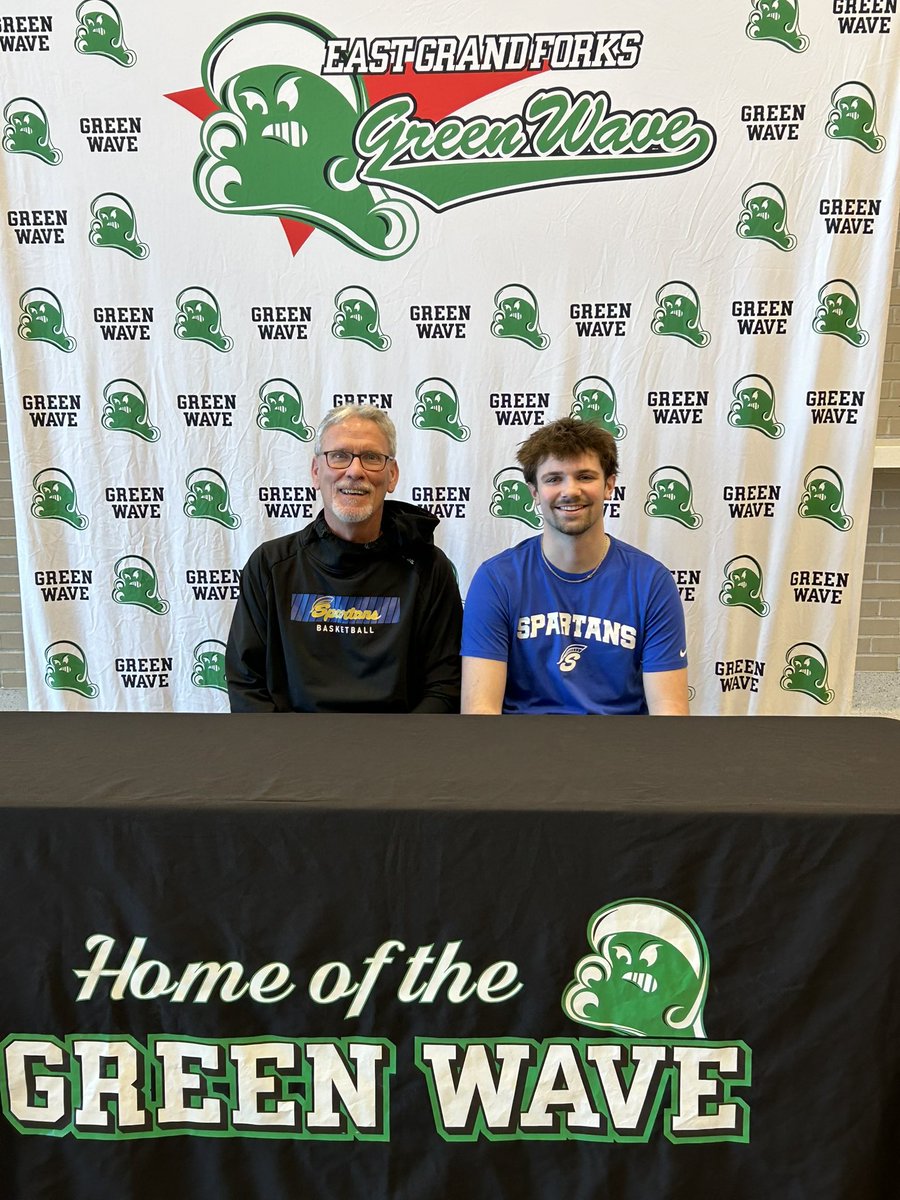 Coach Cresap tweet media