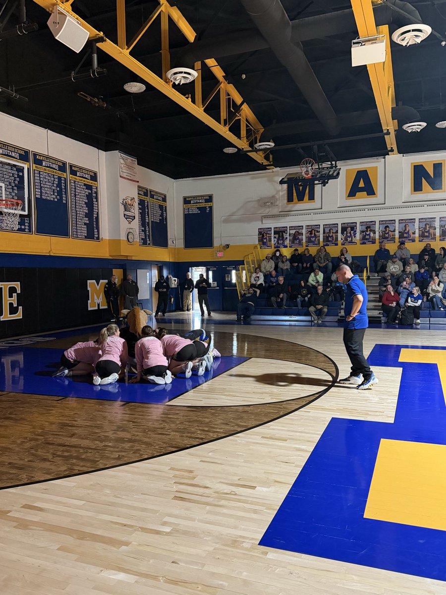 Manville Girls Basketball tweet media