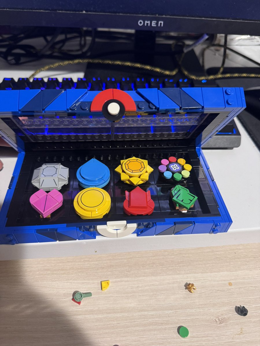 aleksibread tweet media