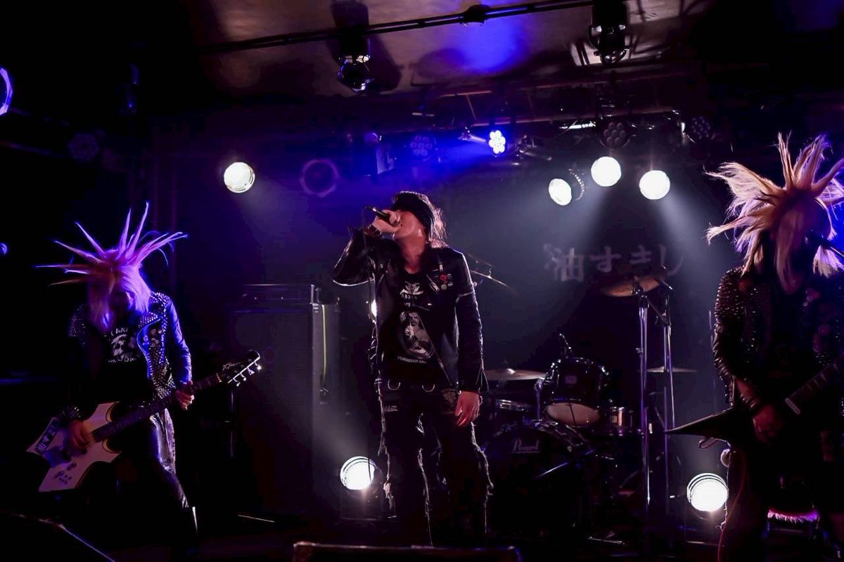 昨日の西九条BRAND NEWでのライヴにお越しいただいた皆様、ありがとうございました！！！