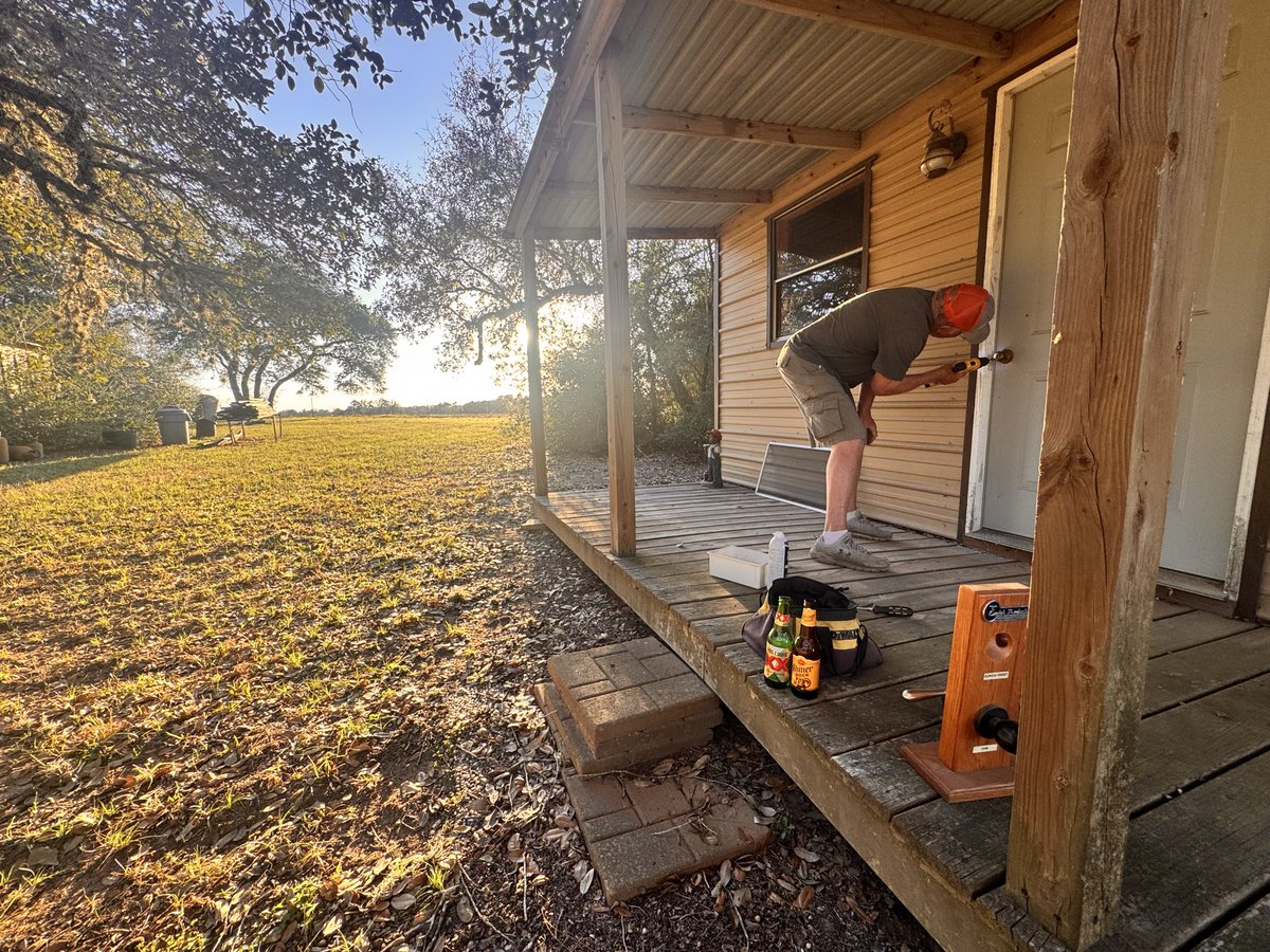 TiffanyBJRE's tweet photo. When you need help…who ya gonna call?! DAD!! This property is already under contract, but we’re still working to make my clients happy. #CatSpringTX #TXHomes #BJRE #TexasIsOurTerritory #TXRealEstate https://t.co/lYjnz2wRMJ