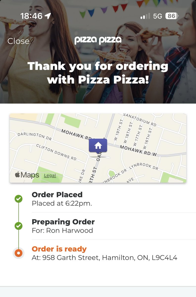 hazardplay's tweet photo. @PizzaPizzaLtd standing here waiting for my order that is supposed to be ready to go according to the app: https://t.co/eAItChr8xT