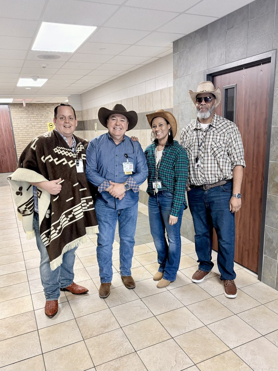 Campbell Middle tweet media