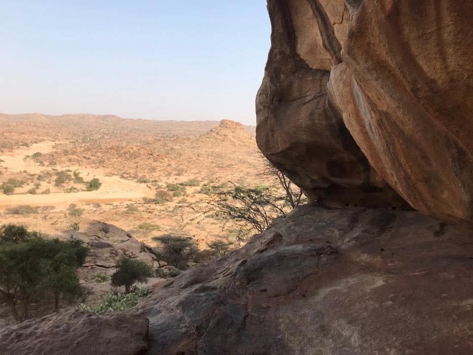 CShideelo's tweet photo. ﷽✍ #Amiracle
Delighted 2 visit a site of global cultural significance, see the 7,000+ year old rock drawings of herders, cattle, giraffes & other animals on the rocks of Las Geel.
A area now arid, once agriculturally rich. Big tourist potential.
Site needs more protection. https://t.co/FSWbIGCLgo