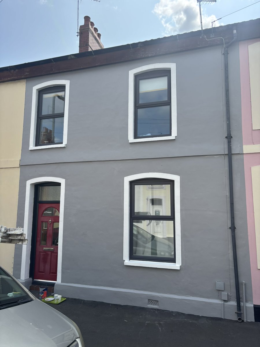 #HONESTMAN4HIRE tweet media