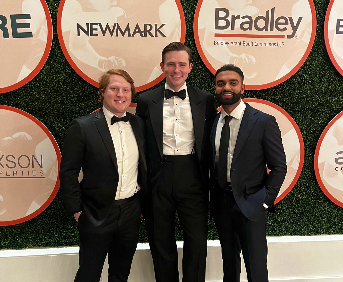 AckermanCRE's tweet photo. We had a fantastic time at NAIOP Night at the Fights. The Ackerman team enjoyed connecting with industry peers and taking part in everything this exciting night had to offer.
#NAIOPGeorgia #NightAtTheFights #CRECommunity #AtlantaCRE #StepIntoTheRing https://t.co/cVBszvWoeN