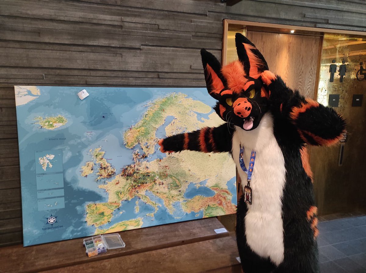 WolfLycaon tweet media