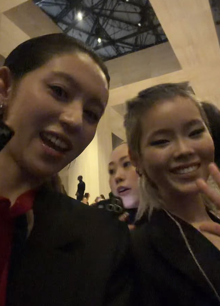 co酱和碳酸...两位对我的眼睛很好(๑♡ω♡๑)

xhslink.com/o/5RCnqefM8Nb