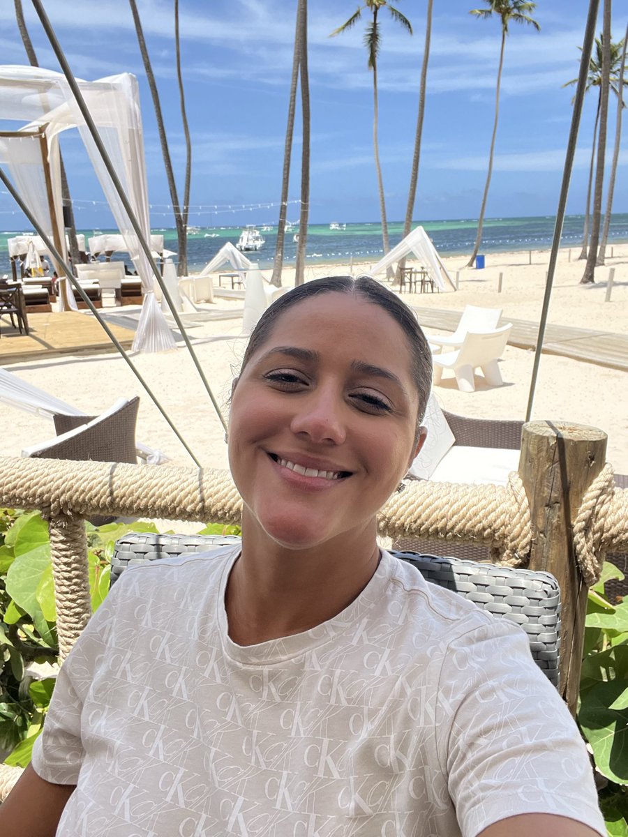 Jenny Ramos tweet media