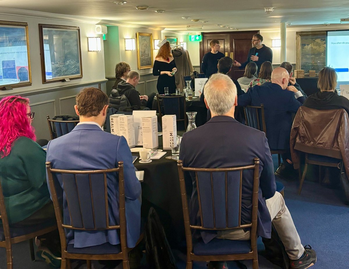 Octopus Deploy tweet media