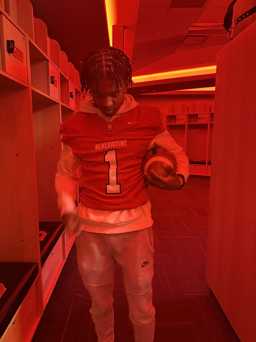 tsterling1 tweet media