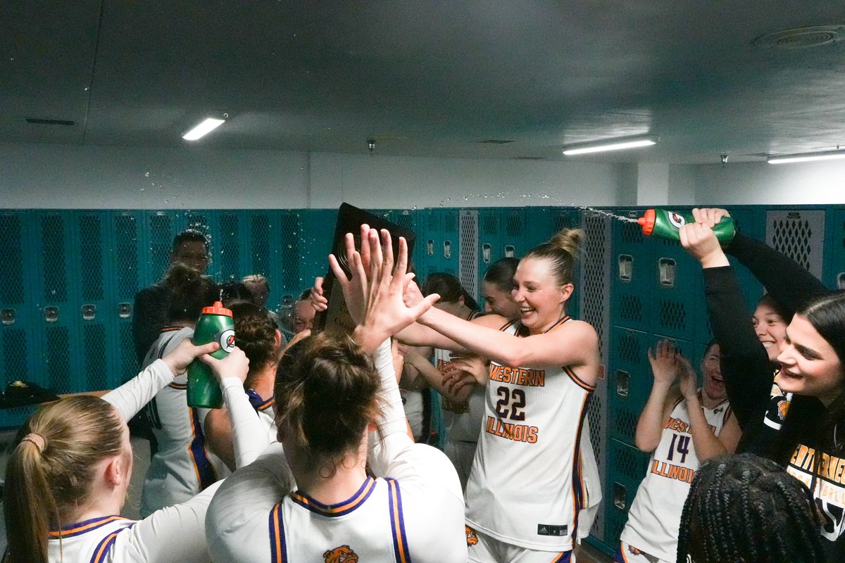 WIUWBB's tweet photo. Swipe to watch us celebrate clinching first in the OVC🏀

#GoNecks | #OneGoal https://t.co/aBiZ0dw5M6