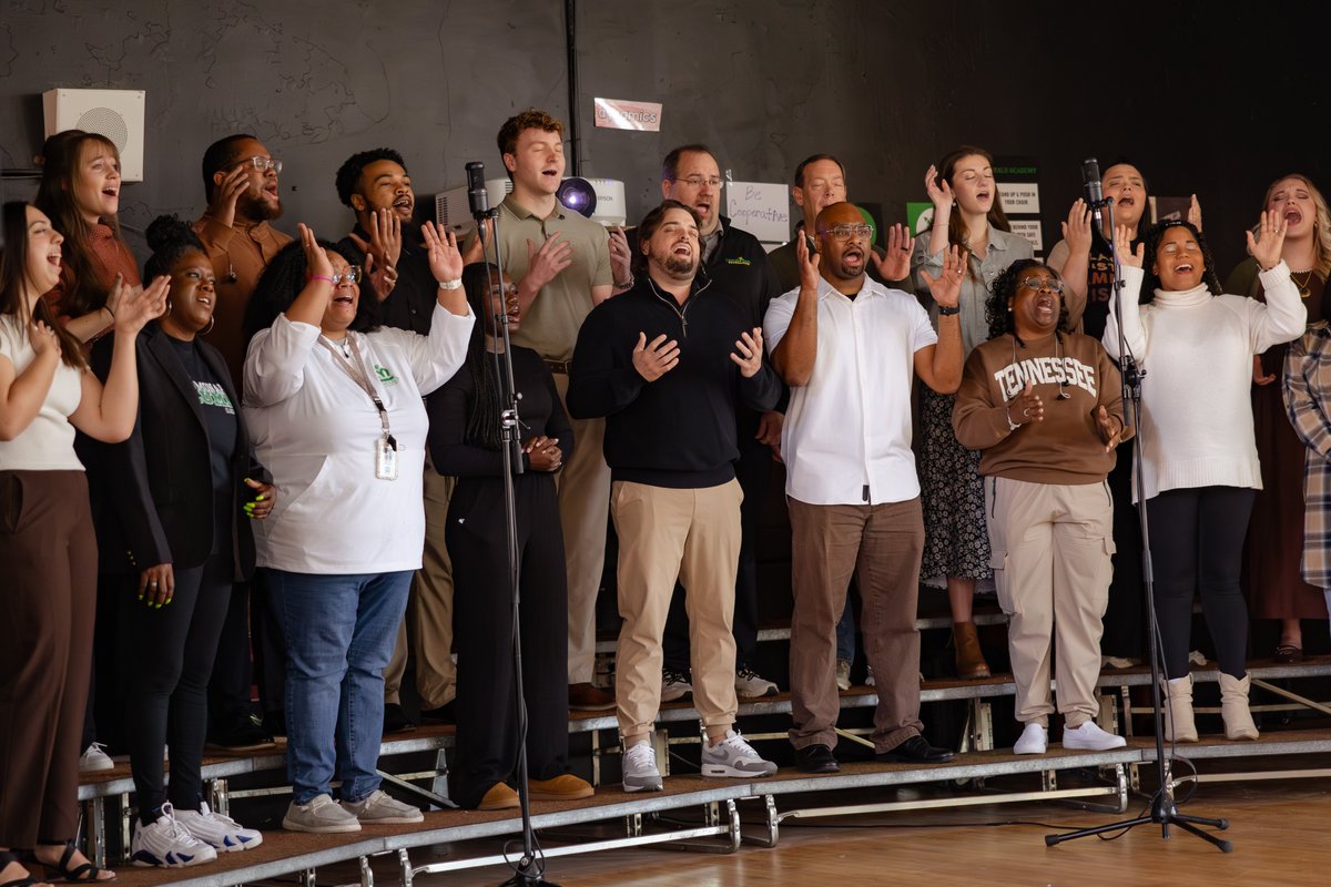 Emerald Youth tweet media