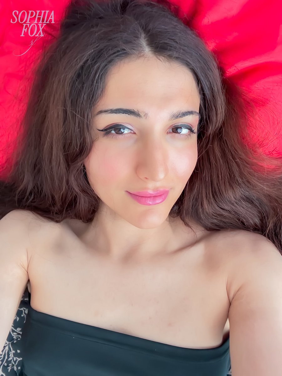 سوفیا tweet media