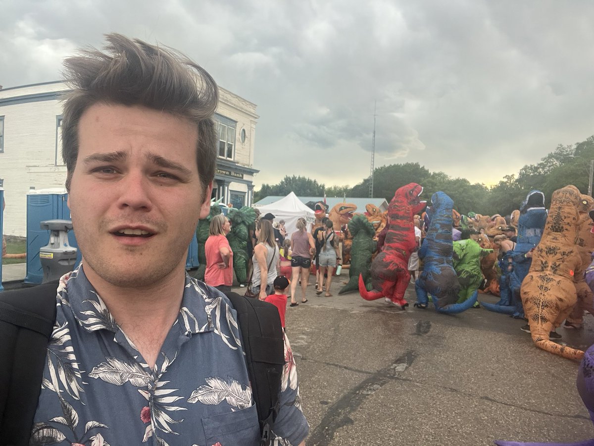 Noah Rishaug 🍁 📰 tweet media