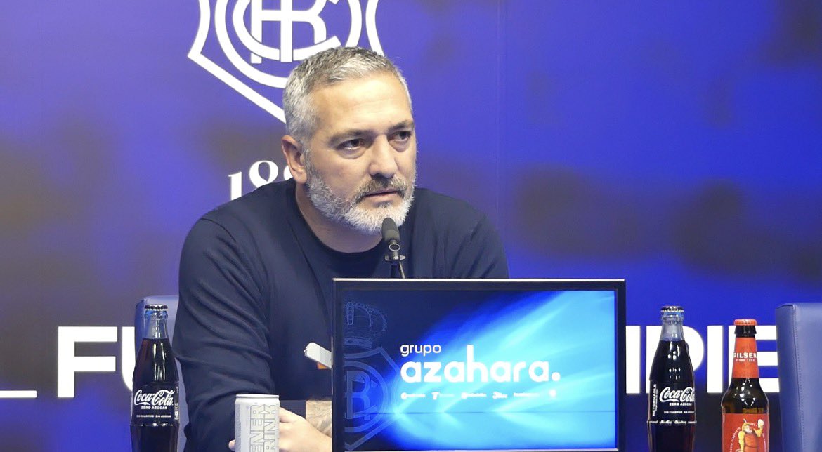 Rueda de prensa completa de Arzu en la previa del #RecreMinera ⬇️ 

🔗: youtu.be/3JZr5TYMShU?si…

🗣️ Arzu: "Espero ver la mejor versión del equipo. Somos muy exigentes"

#DondeElFutbolEmpieza #DecanoDelFutbolEspañol
