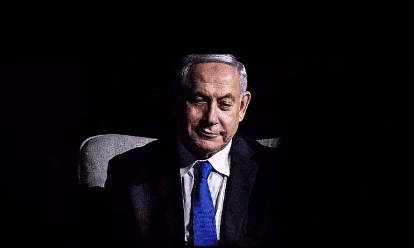 شکارچی وقت شکار سکوت میکنه 🙂