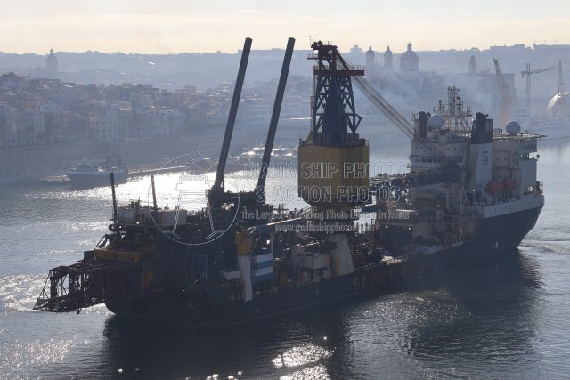 Shipguru's tweet image. #southkoreanbuilt #pipelayer  #SAIPEM_FDS #Entering #grandharbourmalta bound to #palumbomaltashipyards during her #maidencall - 27.02.2026 - maltashipphotos.com - NO PHOTOS can be used or manipulated without our permission
