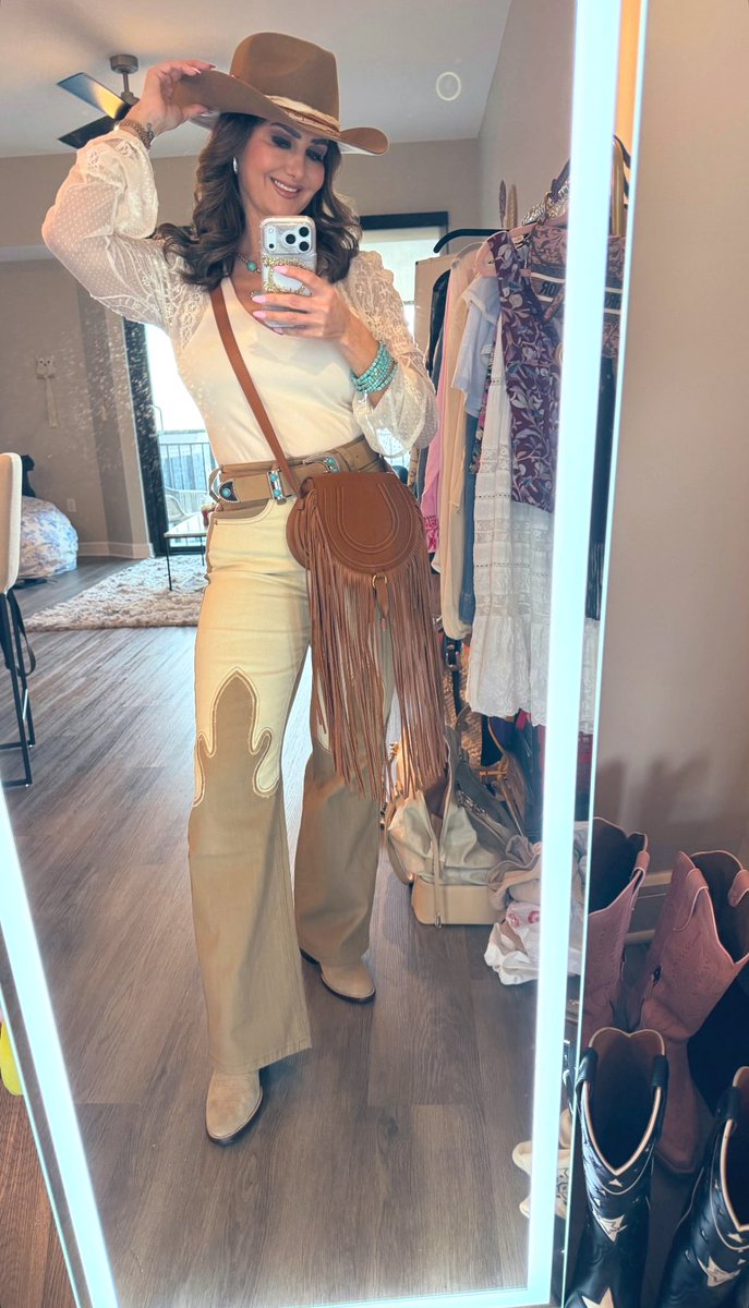 Ava Addams🍑 tweet media