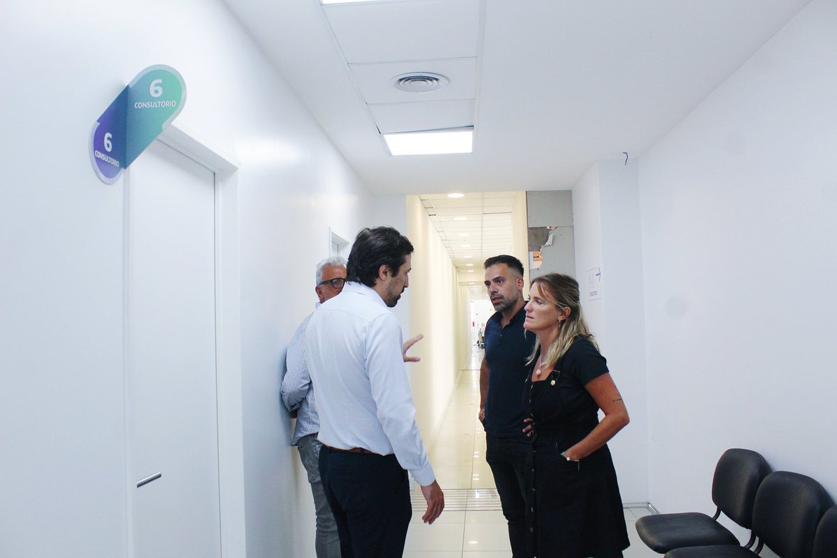 nkreplak's tweet photo. En Mar del Plata visitamos el Centro de Salud Integral de IOMA, uno de los 18 policonsultorios que funcionan en la ciudad y parte de la red de 274 que la obra social tiene en toda la Provincia de Buenos Aires. https://t.co/btP7mXHs86