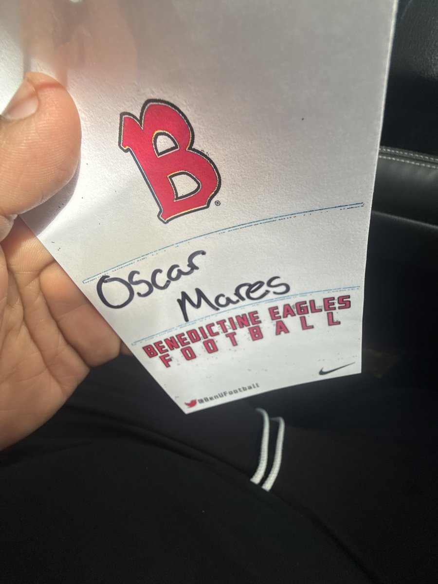 Oscar Mares tweet media